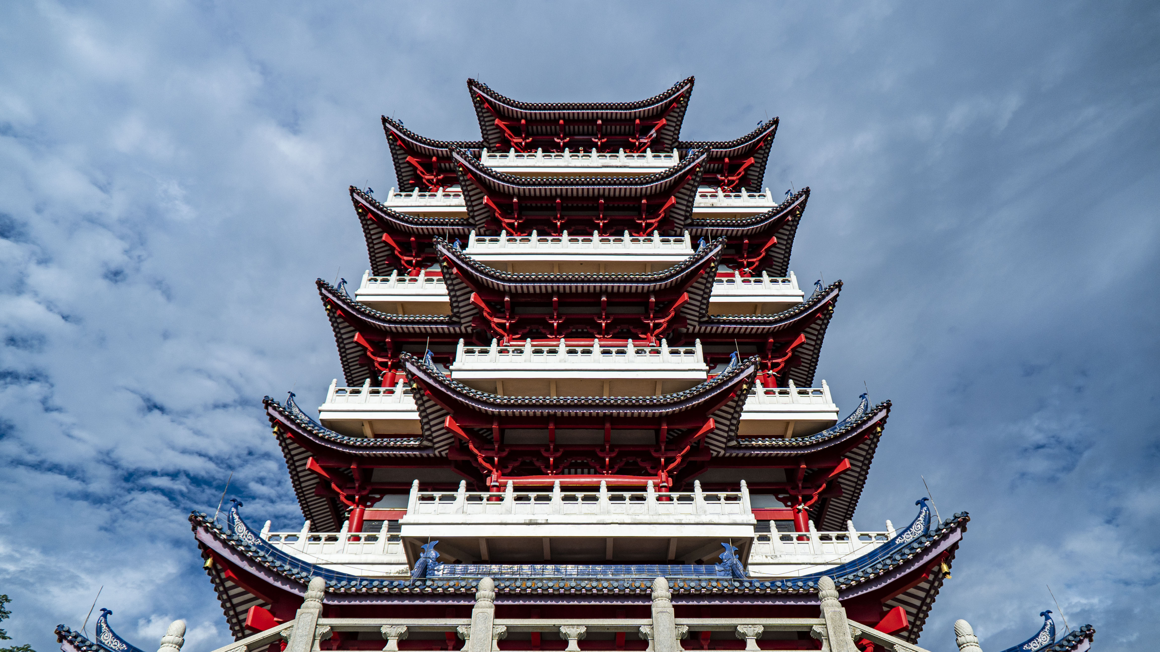 宏伟古建筑展现独特魅力中式塔楼