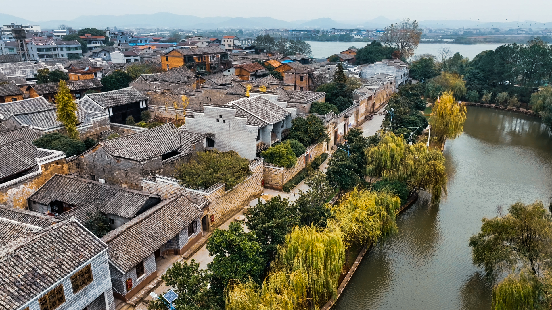 古色古香的乡村古建筑