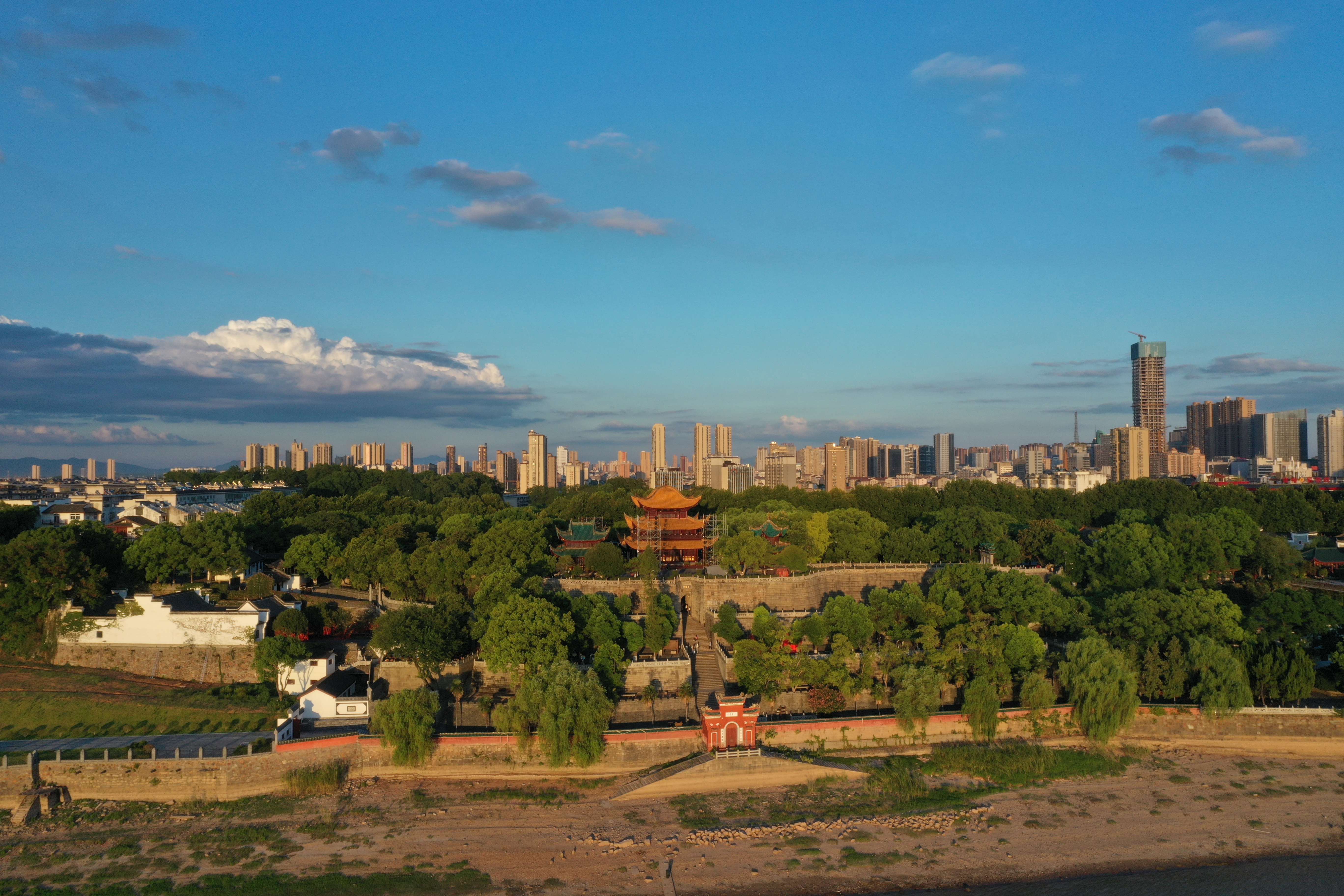 古韵新貌的城市地标古建筑风貌