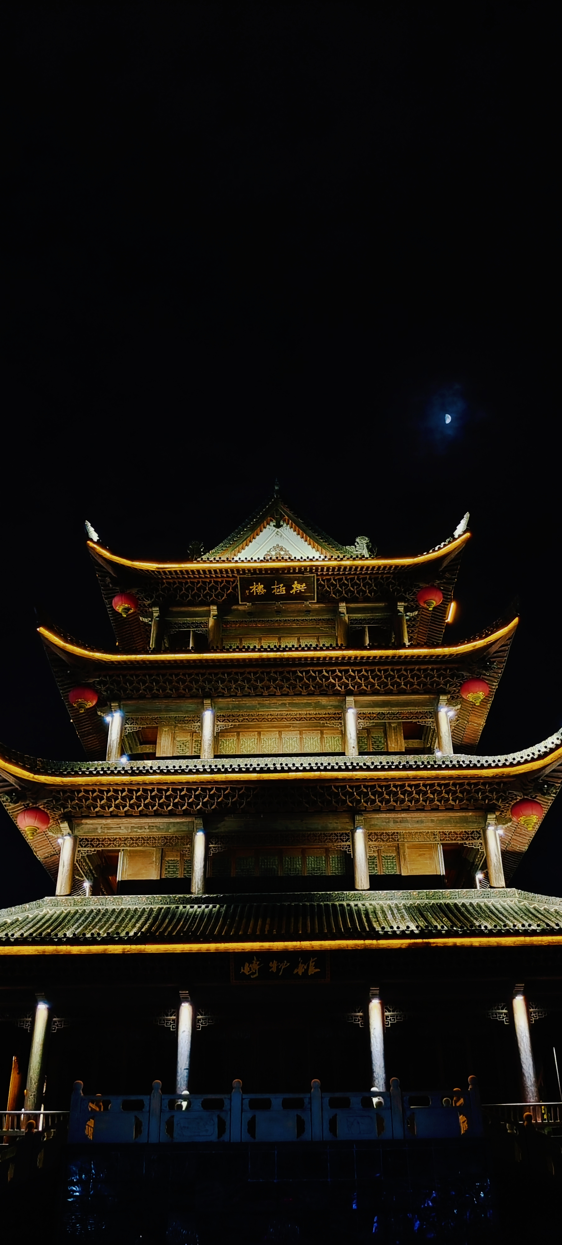 古色古香的璀璨古建筑夜景令人陶醉