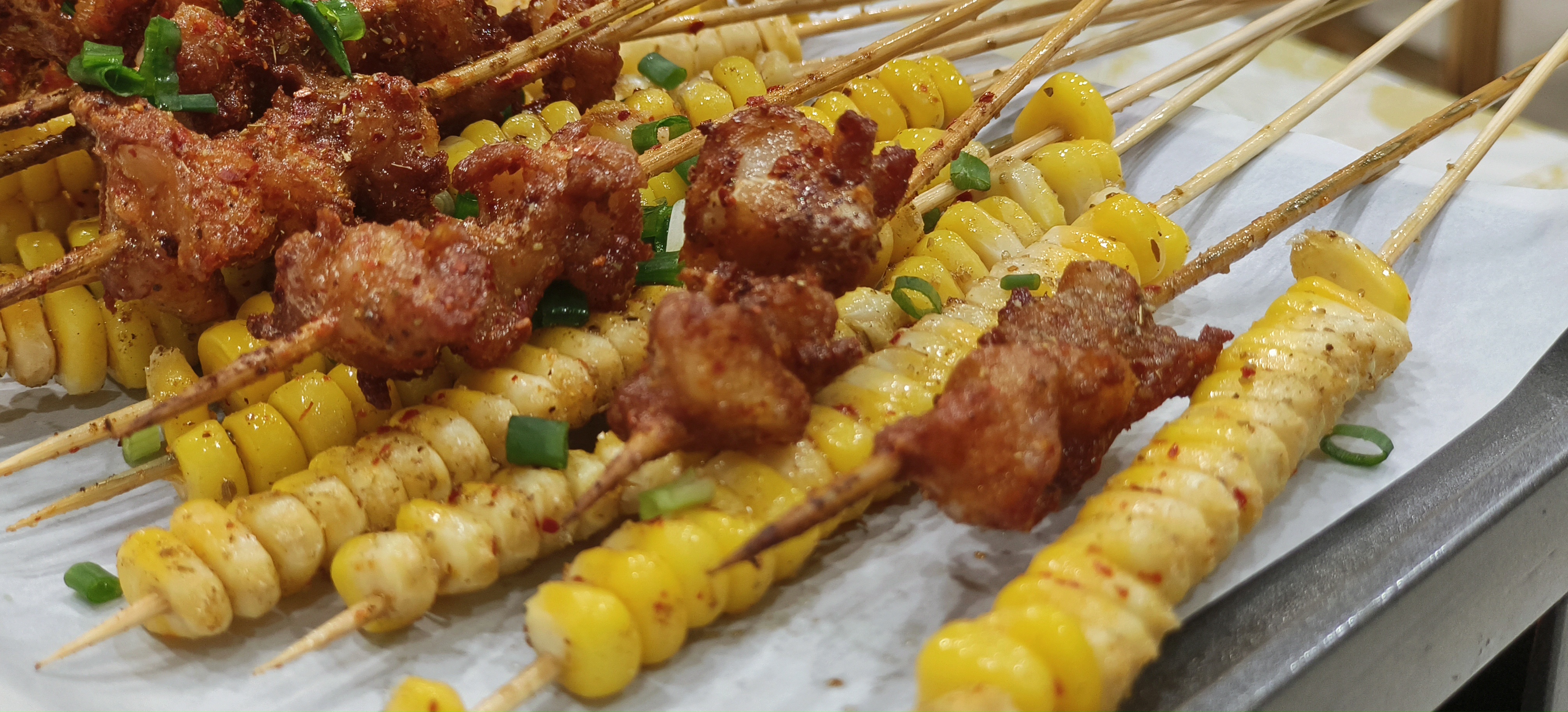 美味烧烤串烧 肉类玉米的舌尖诱惑