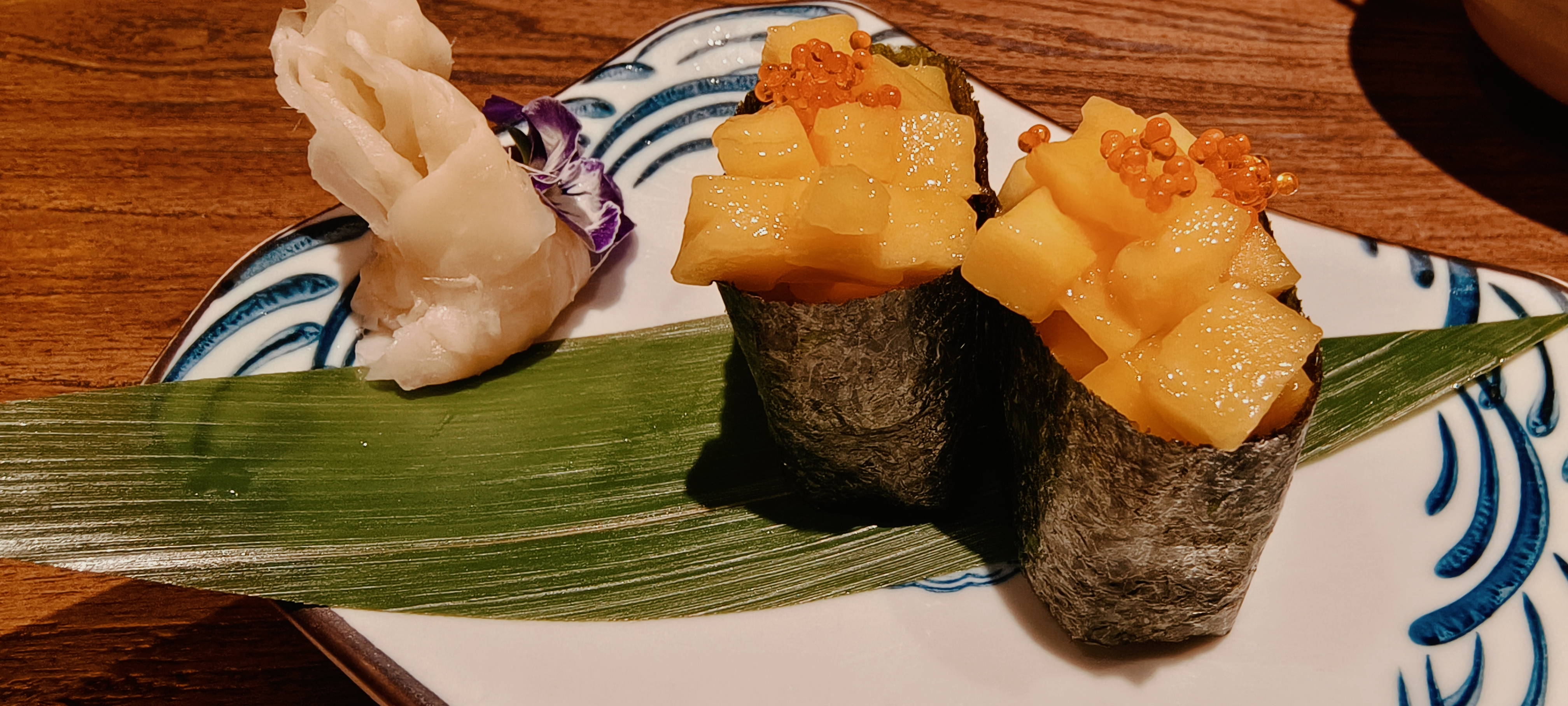 美味寿司呈现精致日式料理的视觉盛宴