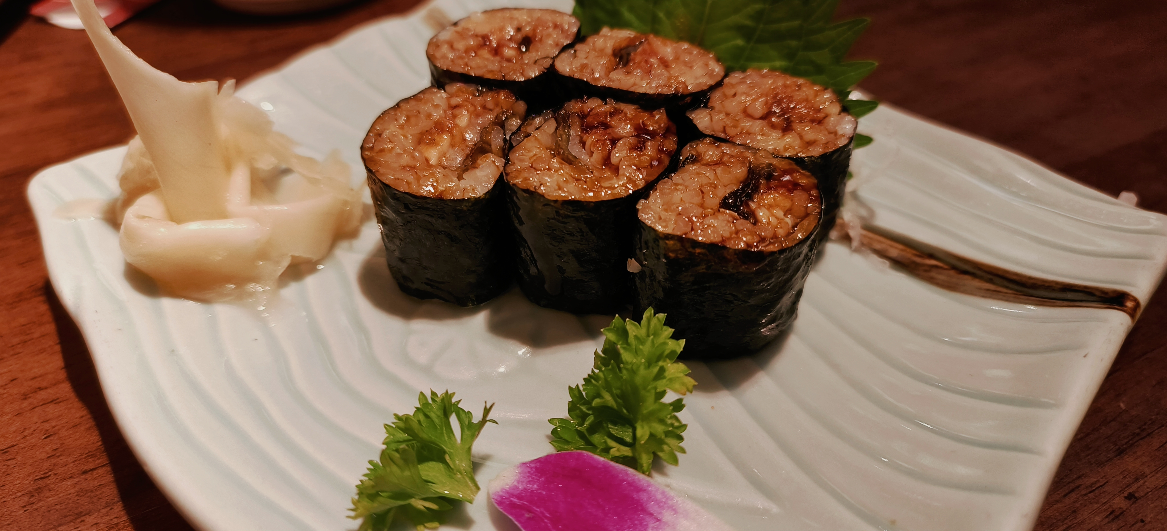 精致摆盘寿司美食视觉味觉双重