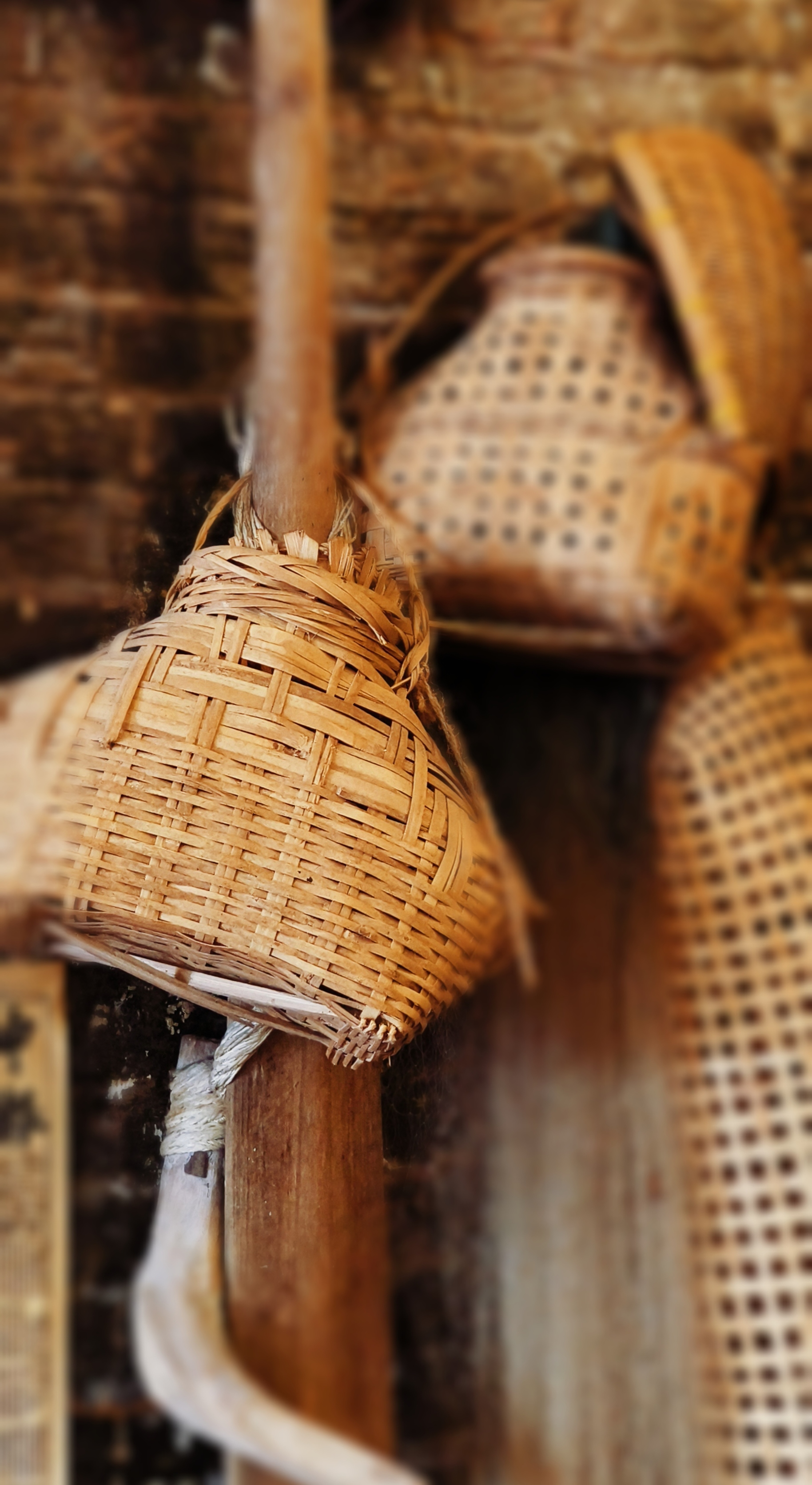传统手工艺竹编作品 展现乡村古朴