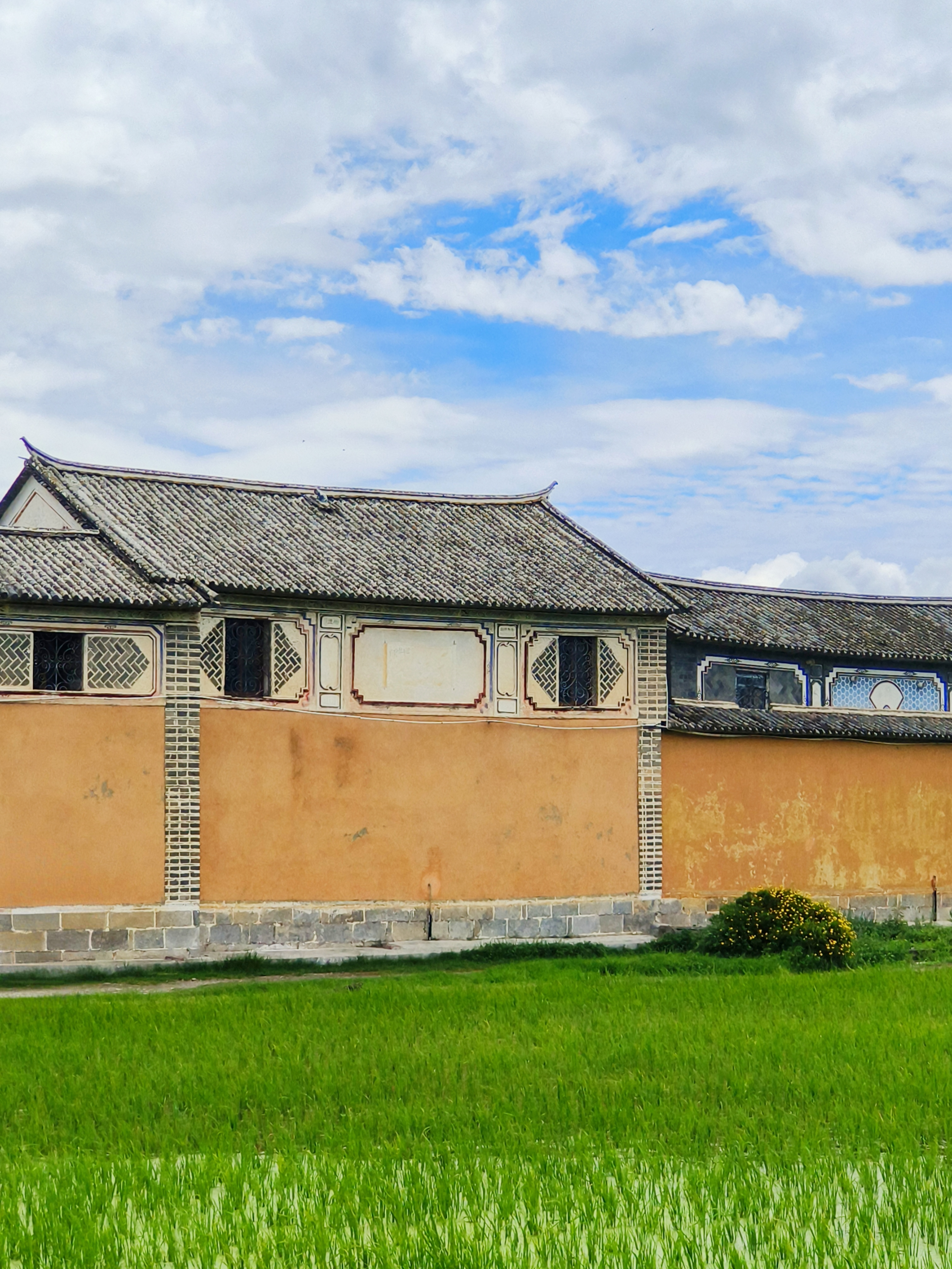 古色古香的古建筑历史韵味与风情