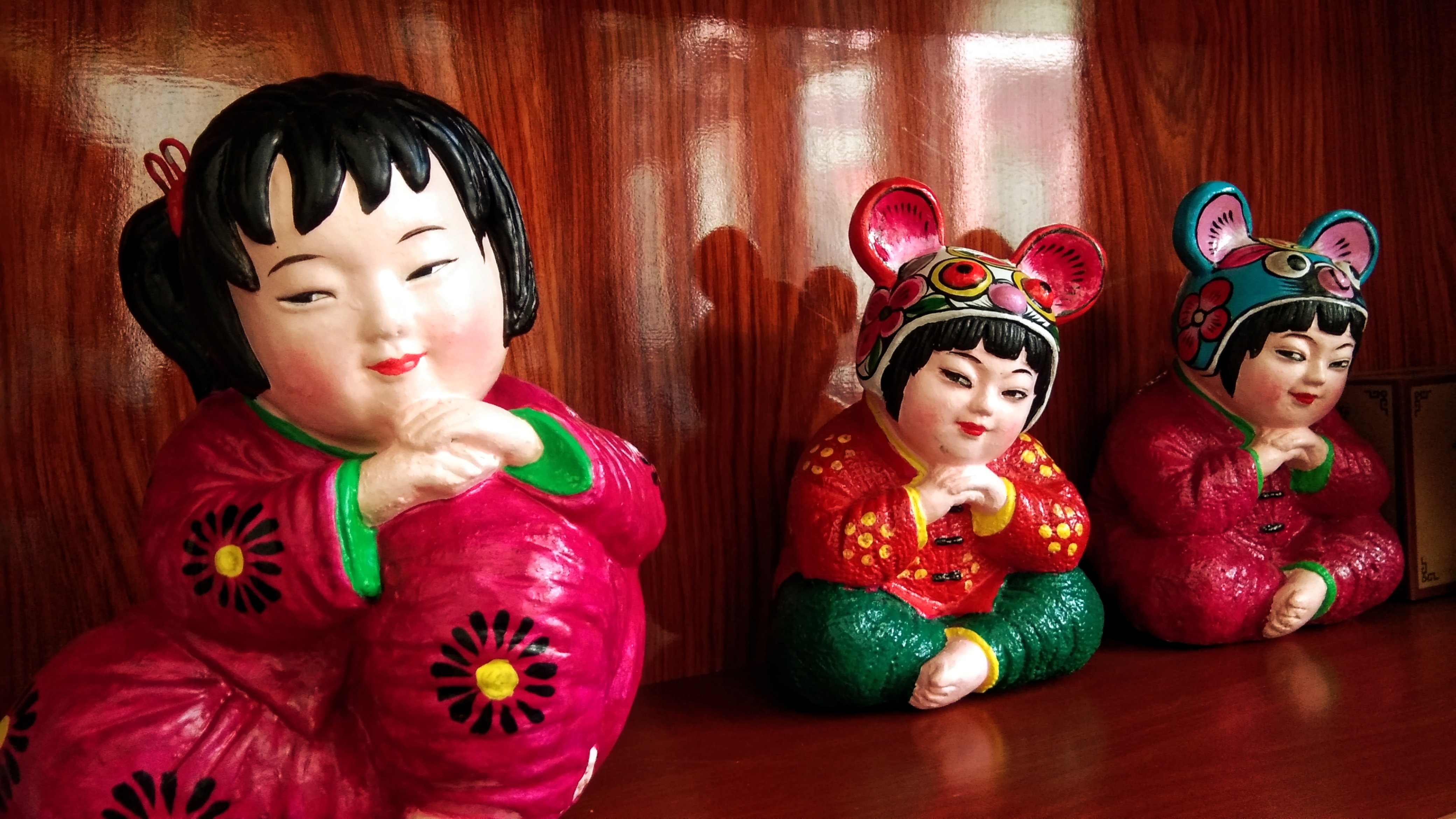 可爱彩塑人偶摆件，传统工艺尽显中国风