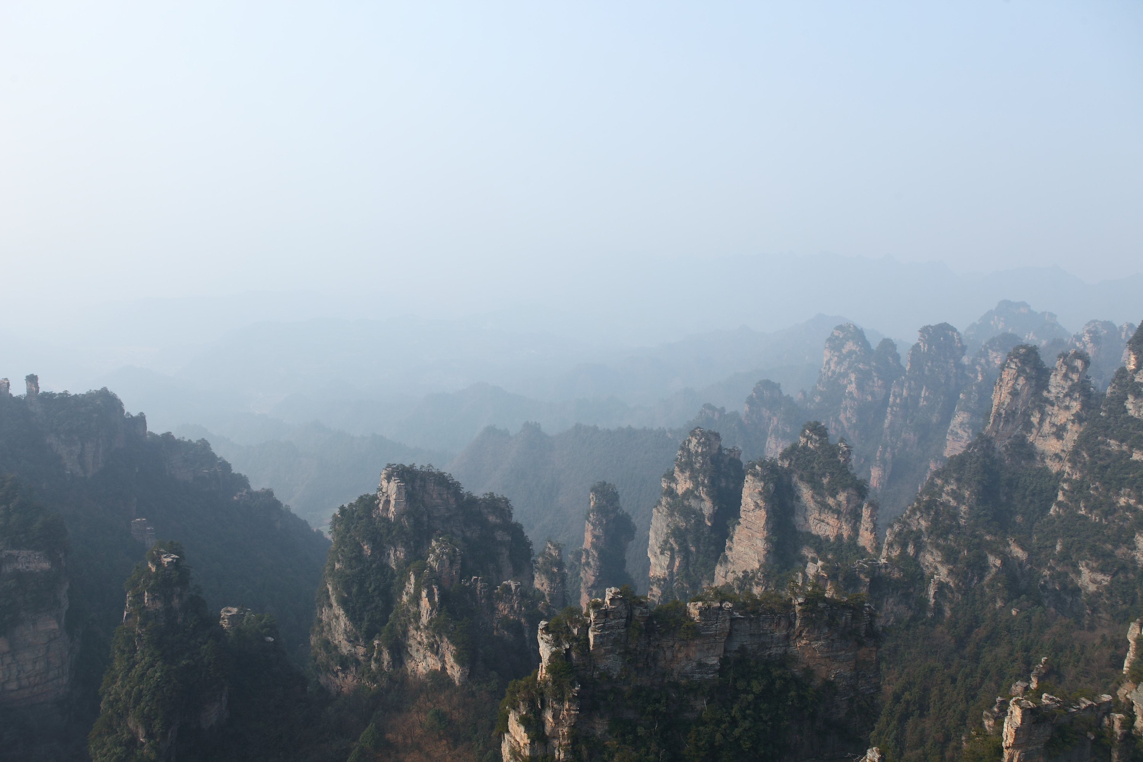 壮观山脉风景