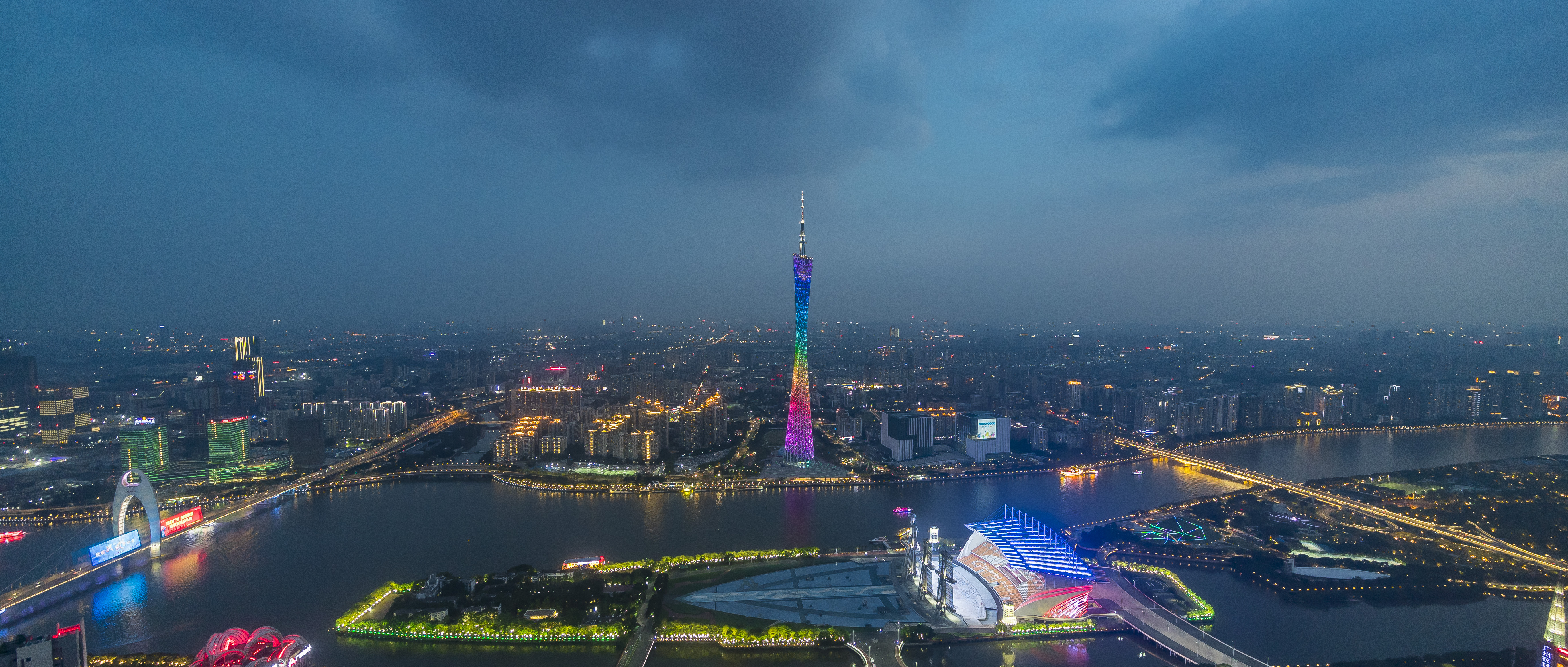 绚烂广州塔夜景图，展现城市地标独特魅力