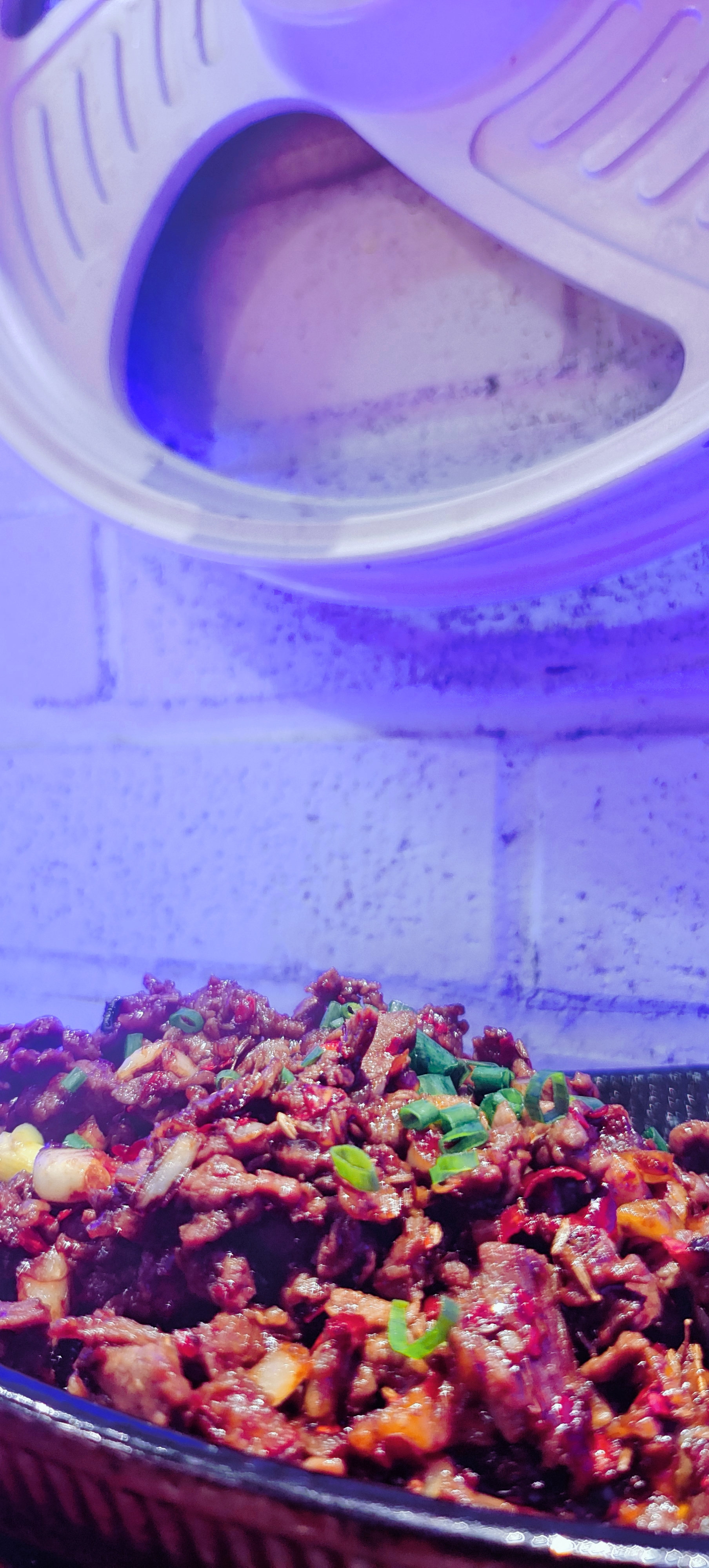 美味牛肉料理，诱人的中餐美食宣传海报