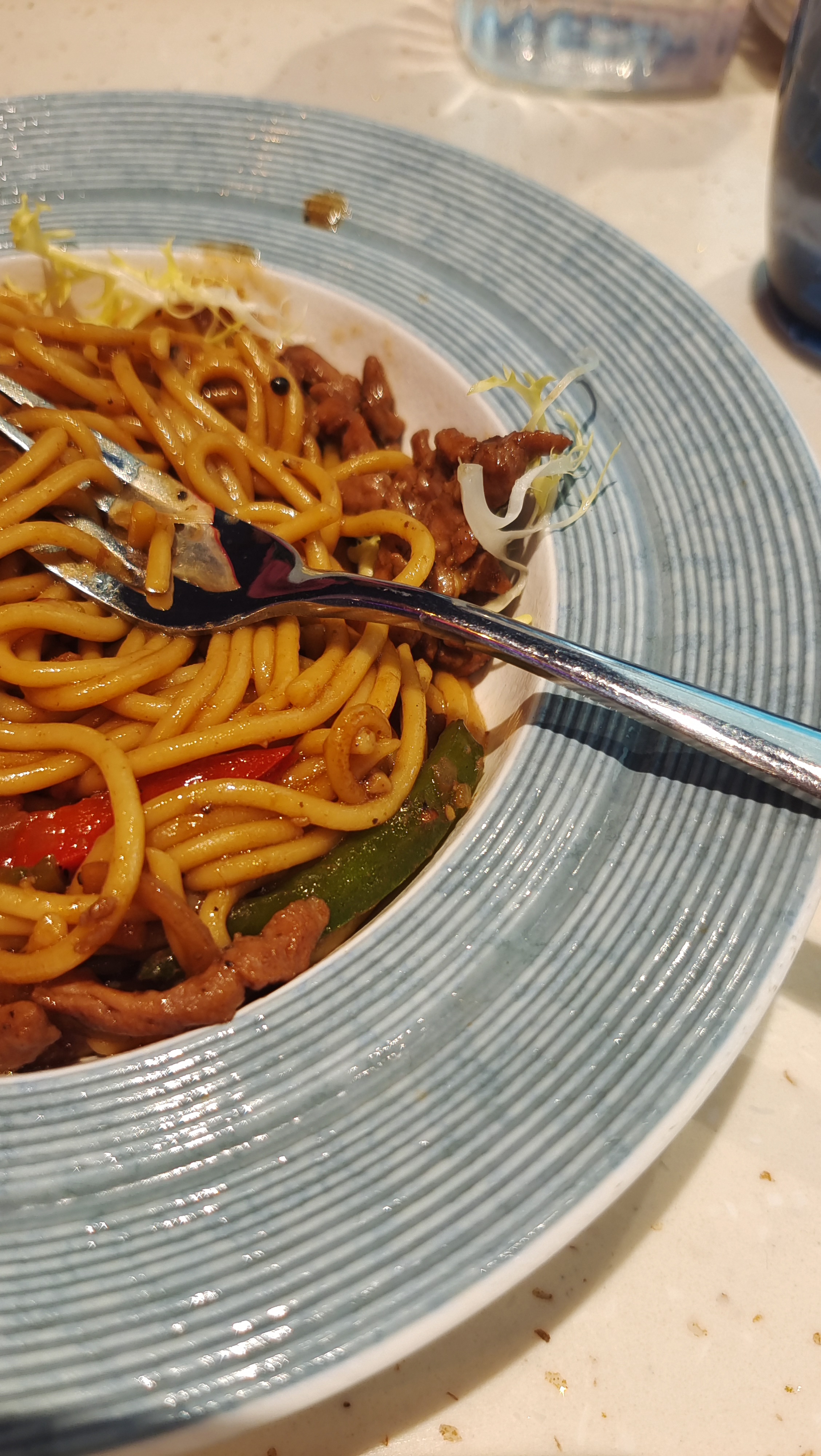 美味中餐肉丝炒面，舌尖上的经典美食