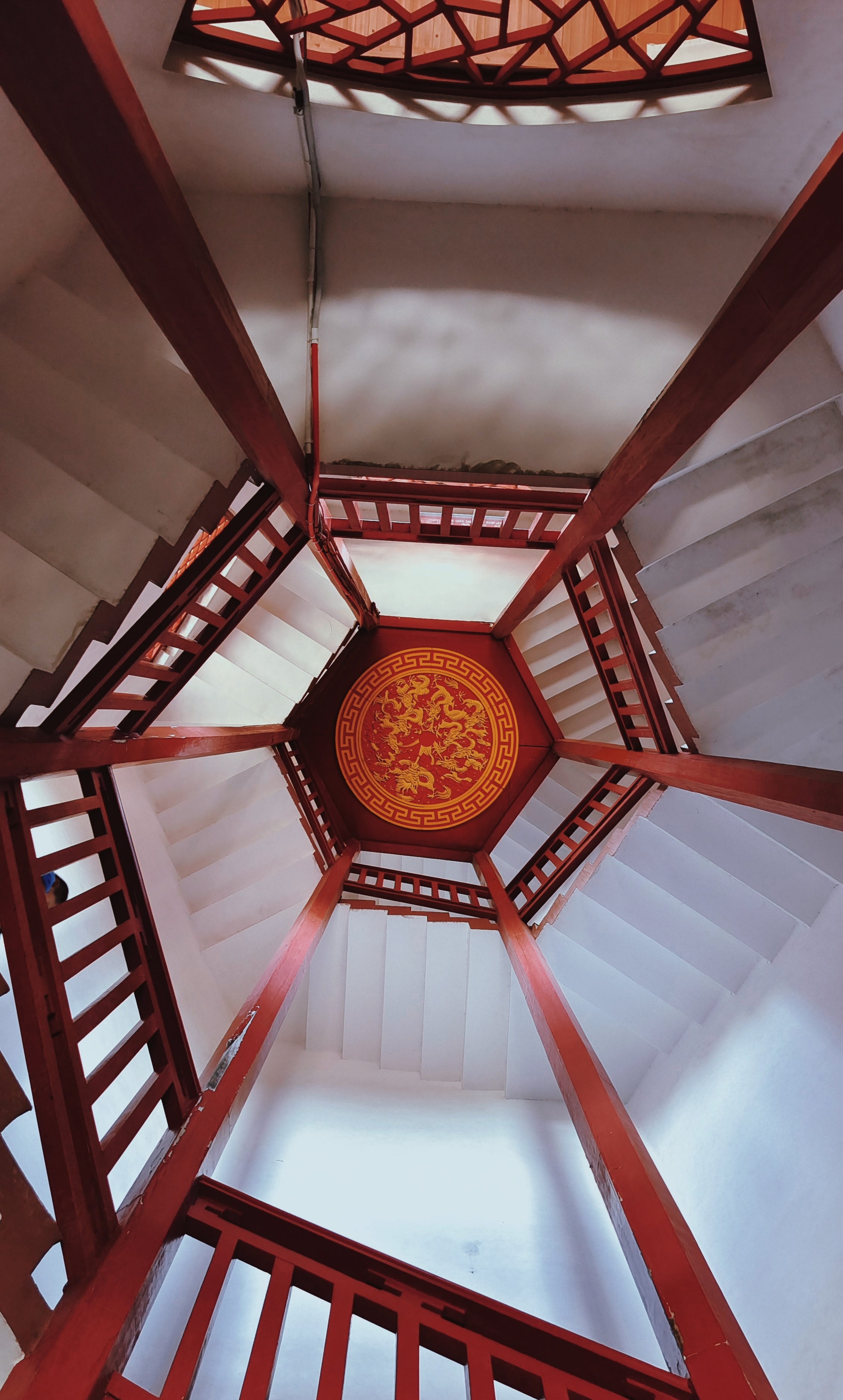 中式风格古建筑楼梯尽显传统韵味
