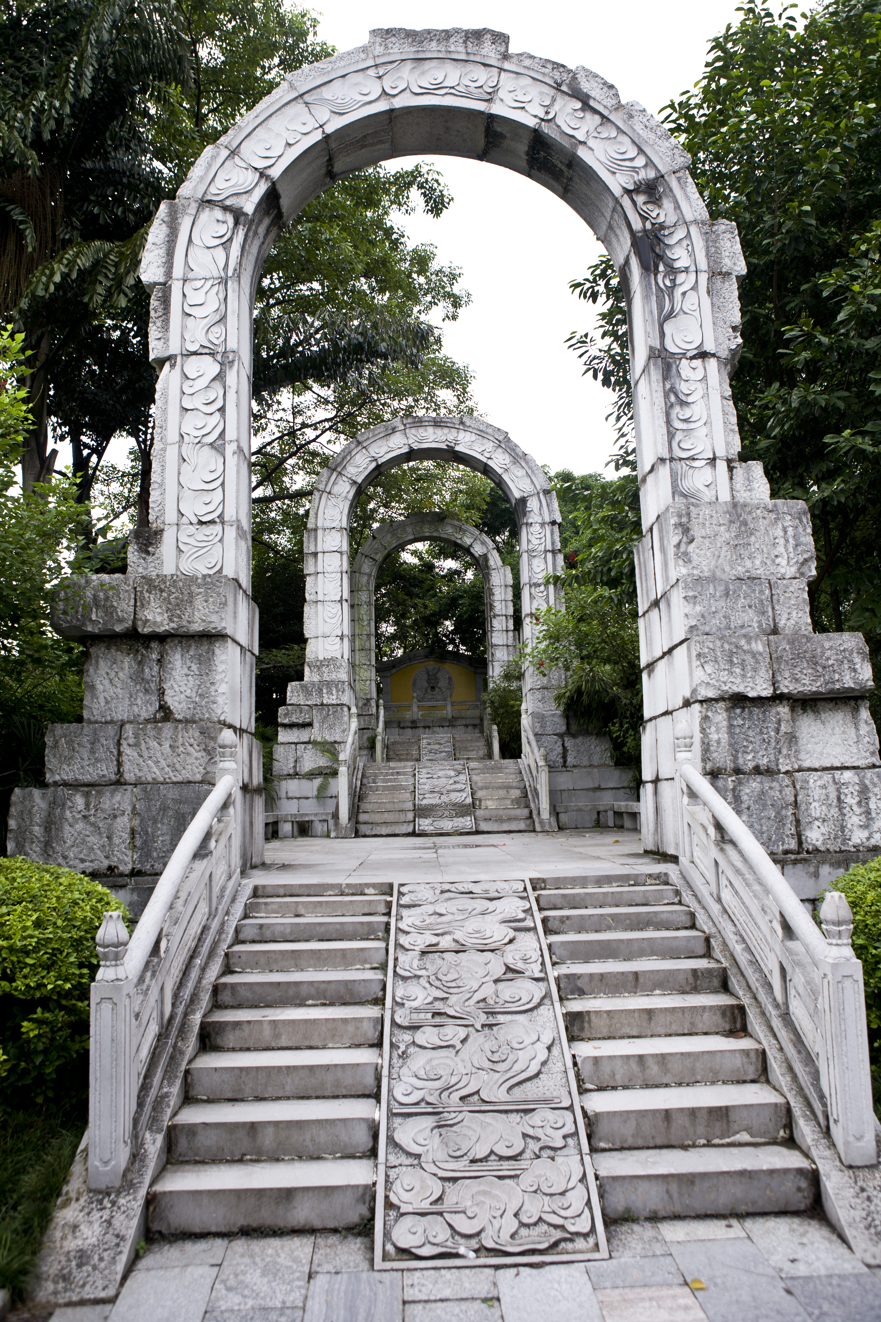 古色古香的精美石拱门景观建筑