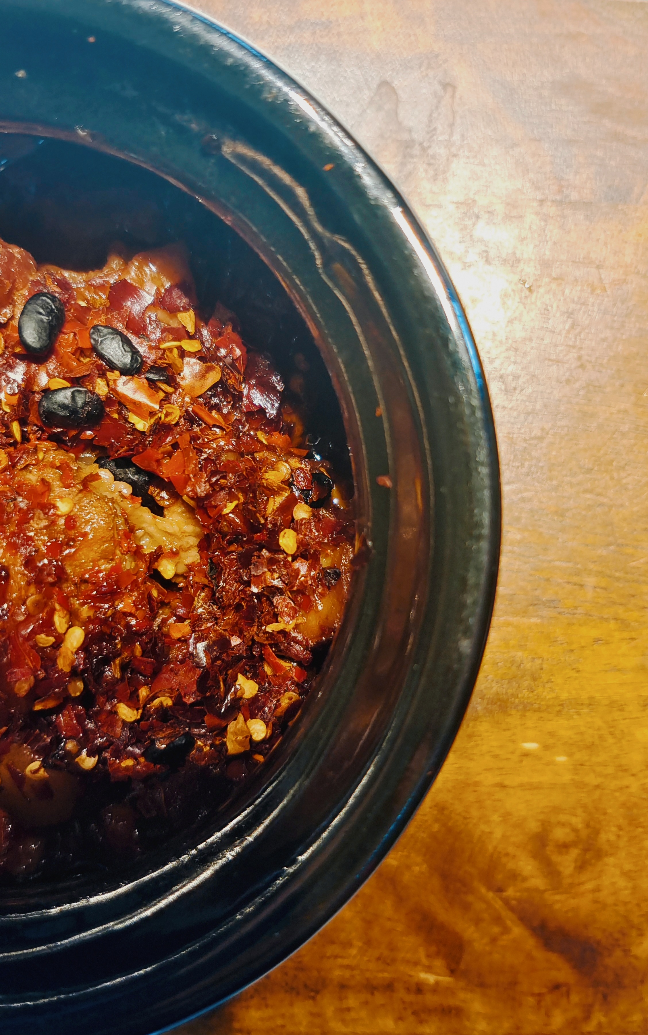 美味香辣酱，独特风味的中式调料宣传物料
