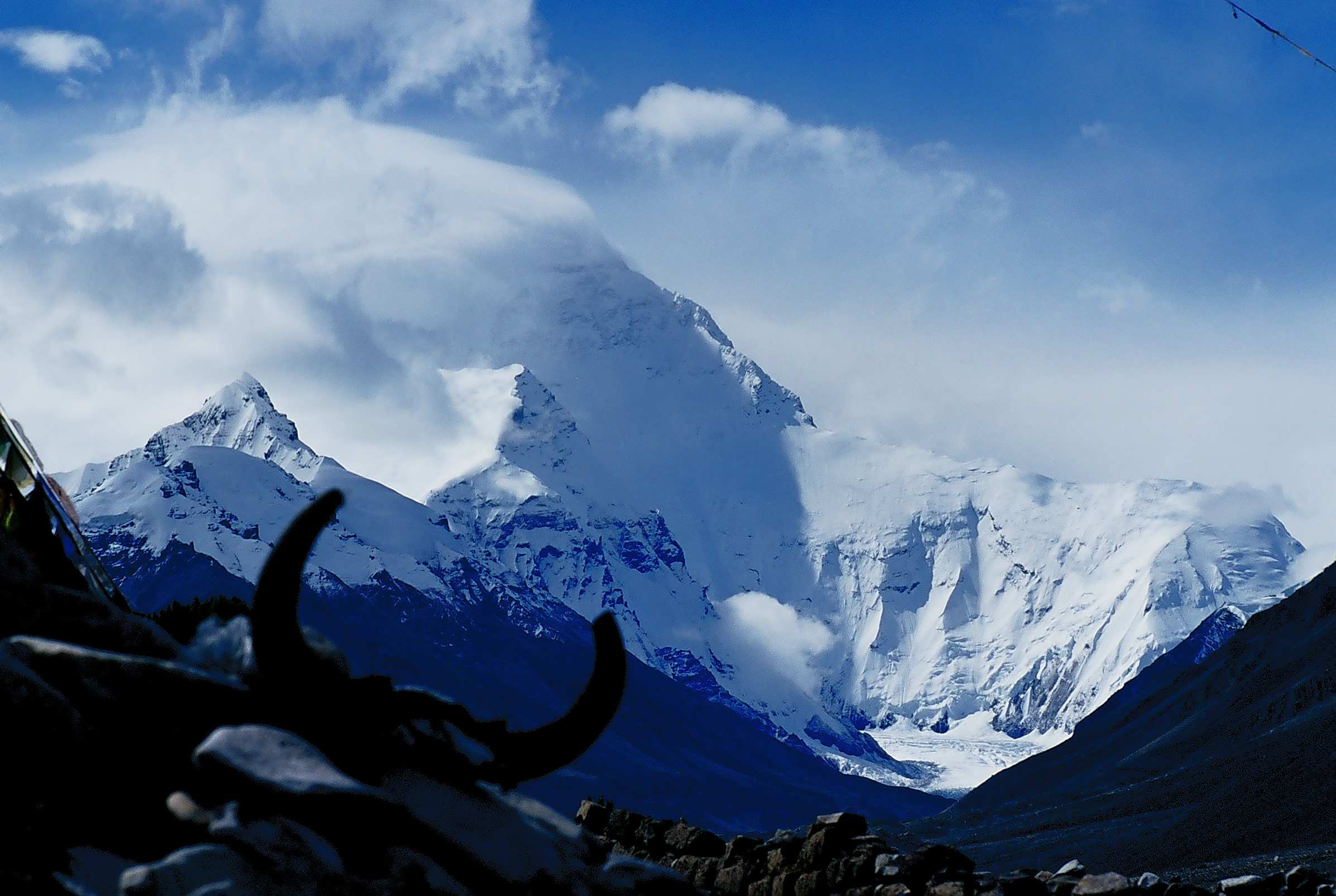 壮丽雪山风景图，适合做电脑壁纸的精品