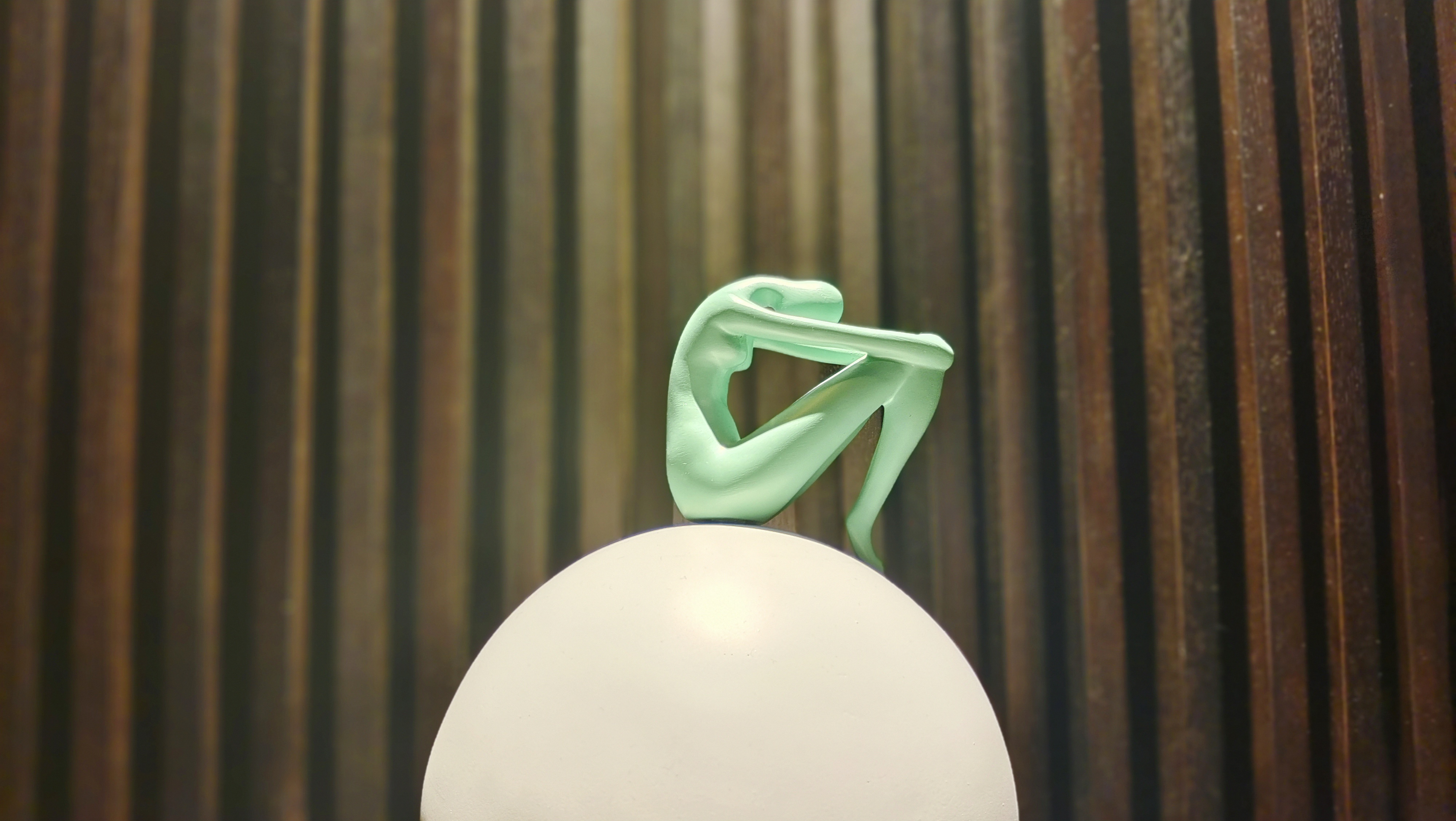 独特3D造型的绿色艺术摆件尽显清新风格