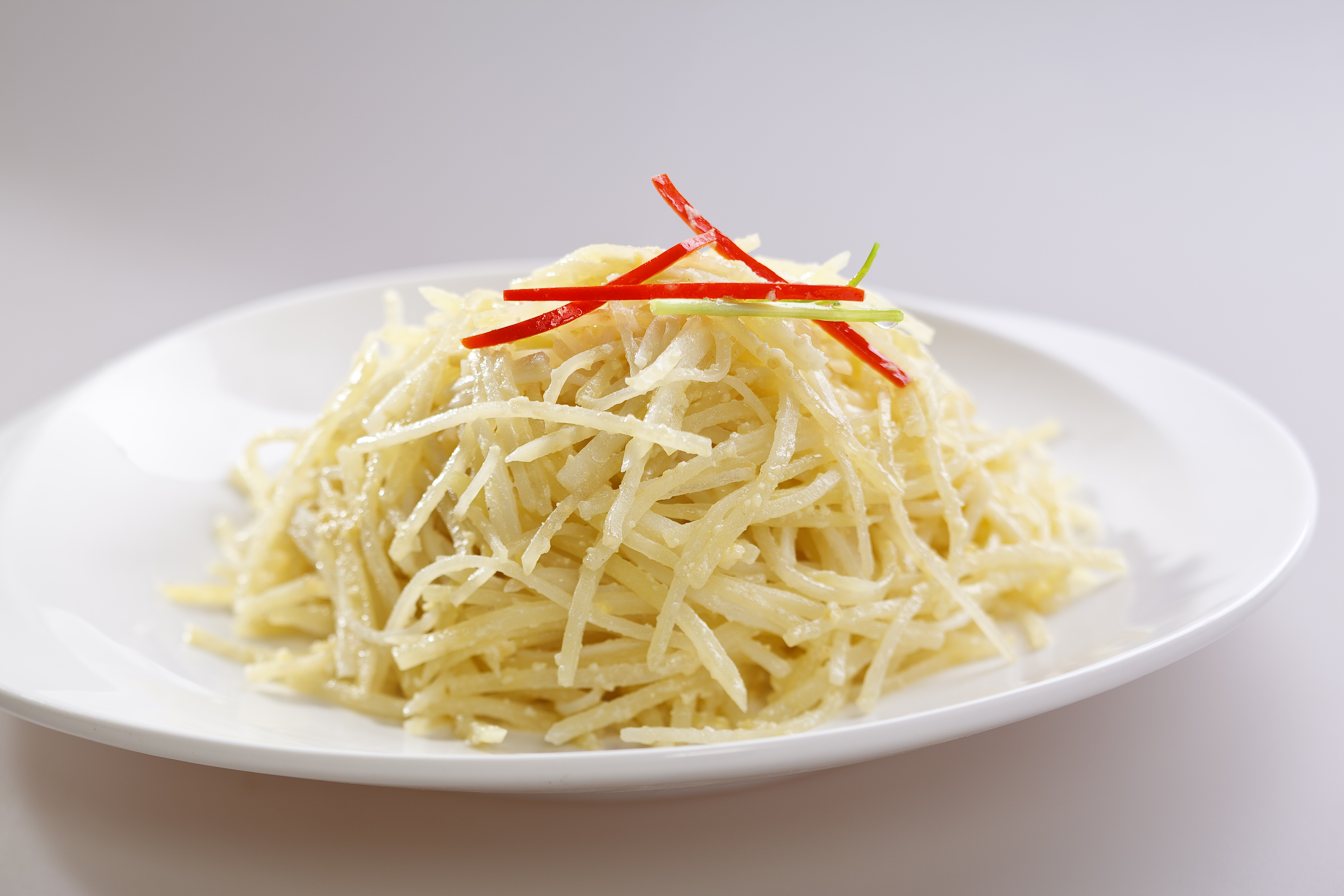 美味中餐土豆丝，简约摆盘尽显清爽